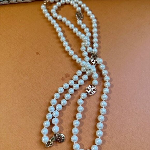 Tory Burch - 8 Inch Pearl necklace - Picture 1 of 2